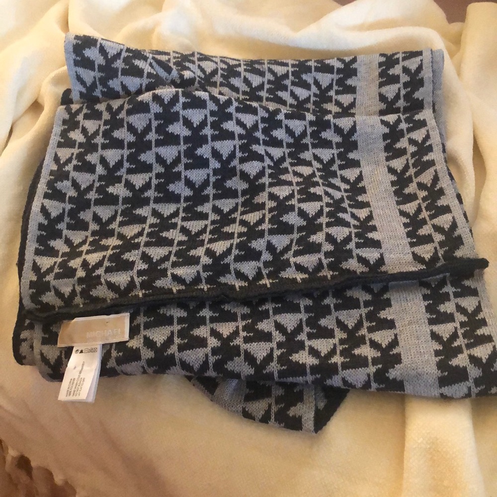 Michael Kors Scarf